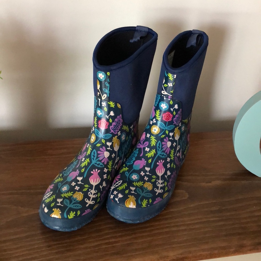Water/mud boots